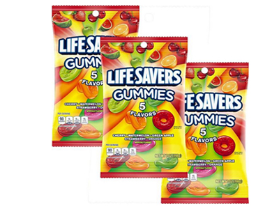 Échantillons des bonbons gélatines ou gélifiés emballés