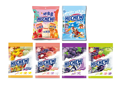 Échantillons des bonbons gélatines ou gélifiés emballés