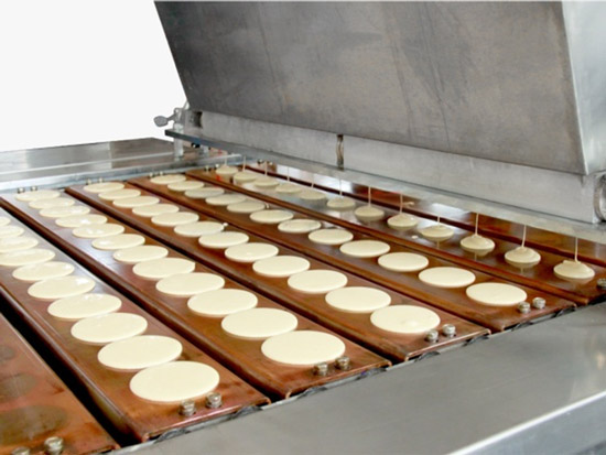 Machine de cuisson en cuivre