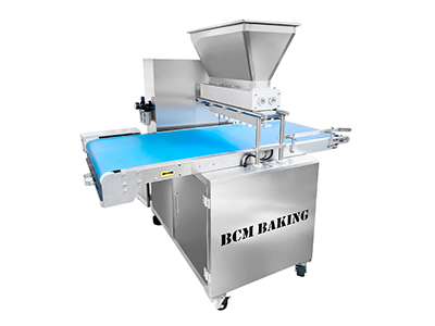 Machine de formage/dépôt